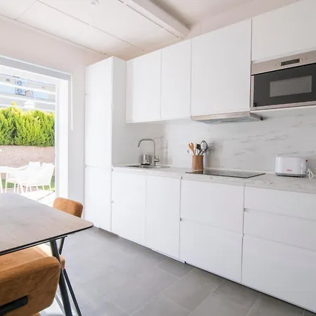 Acogedor Con Jardin En 3 Apartamento Dénia