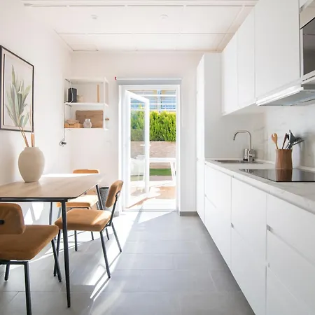 Acogedor Con Jardin En 3 * Denia