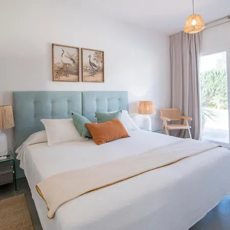 Acogedor Con Jardin En 3 شقة دينايا